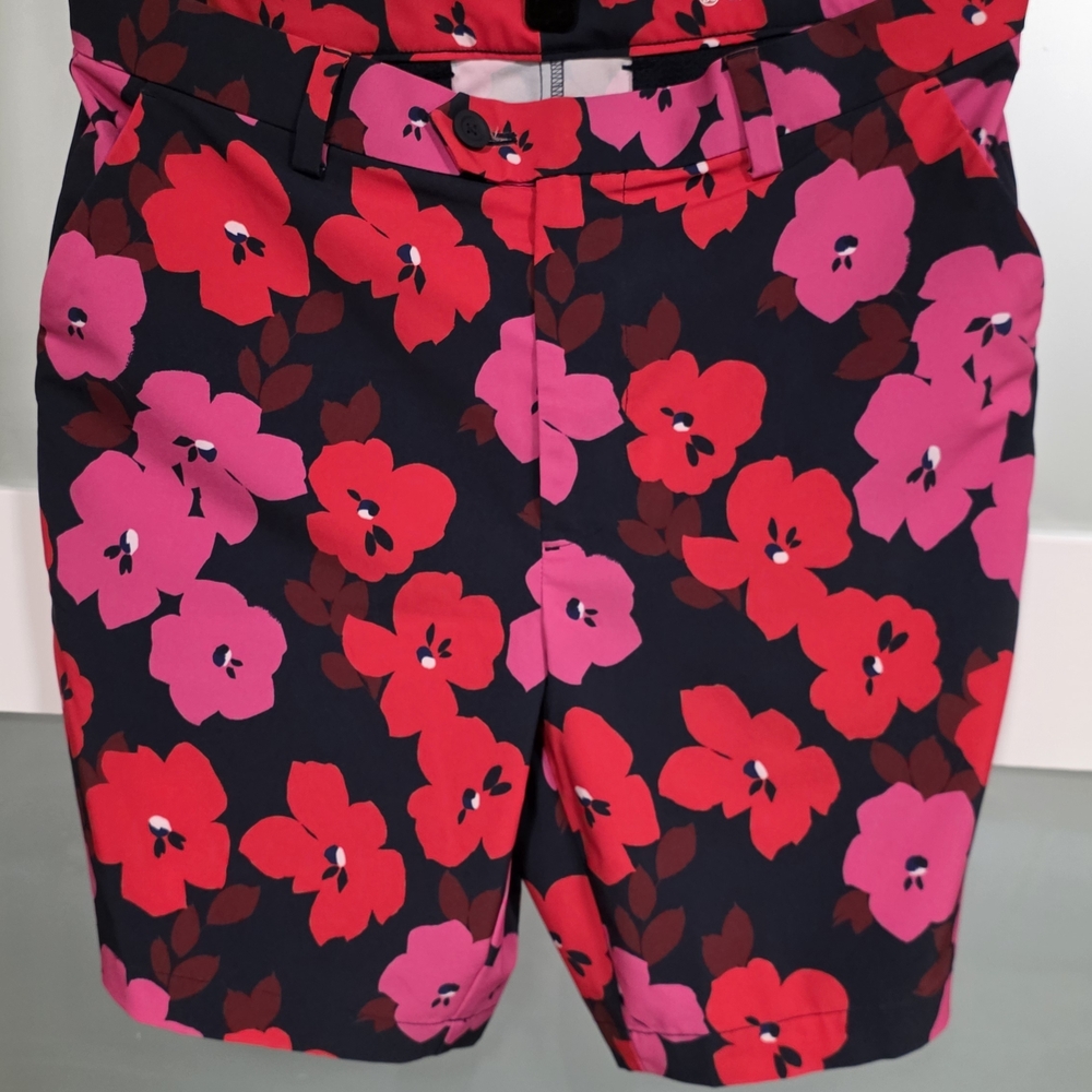 Floral Men's Shorts - Pink and Red